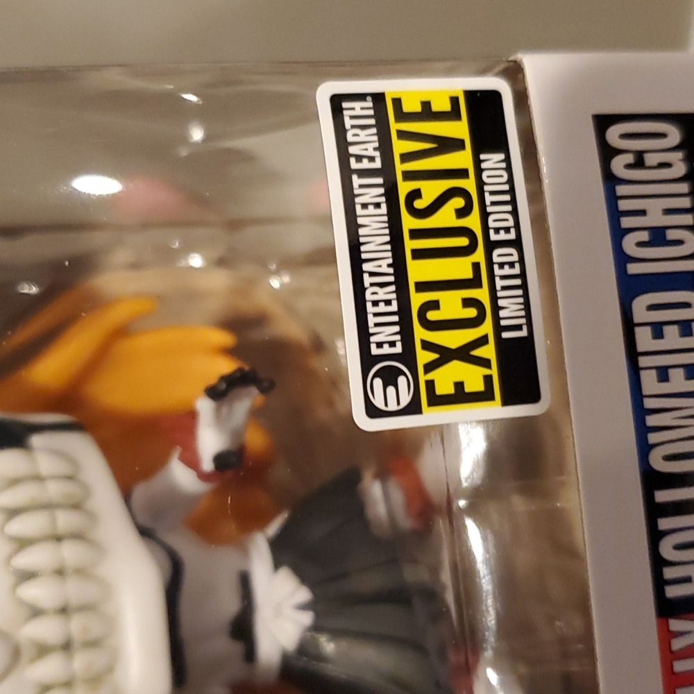 BLEACH Anime Funko Pop #1104 Fully - Hollowfied Ichigo Entertainment Exclusive - Picture 7 of 8